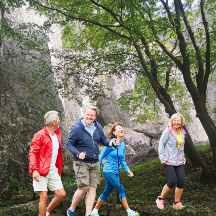 wycieczka do jaskini Wierzchowskiej dla seniorów