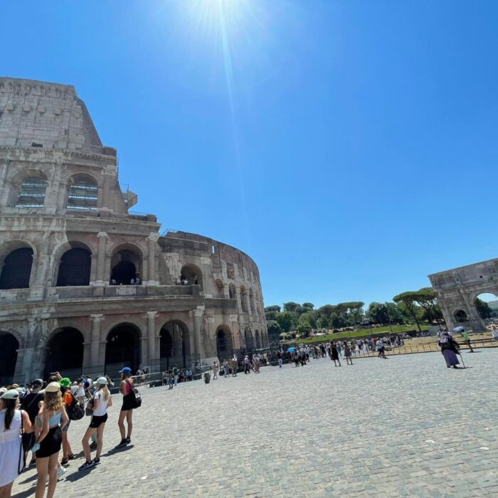 wycieczka dla seniorów-koloseum w rzymie