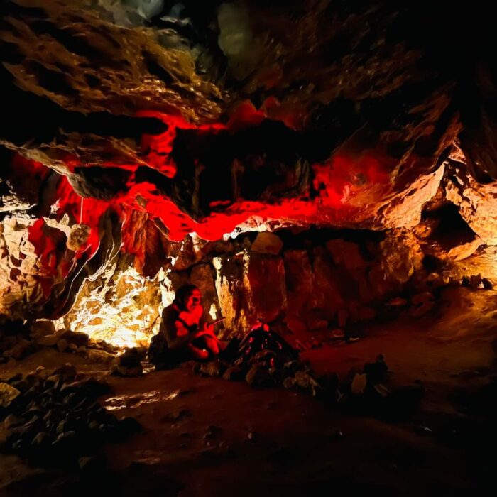 wycieczka dla seniorów-zwiedzanie jaskinii